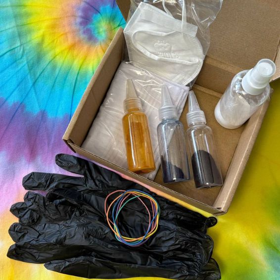 Rainbow Dye Kit.jpg__PID:e99bf98e-43f4-4942-8e9d-10f3a2de84a6